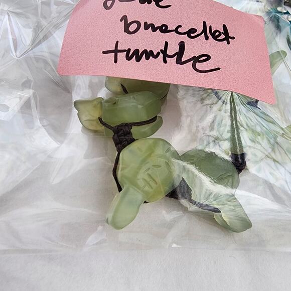 Handmade Jade stone turtle carved beaded macrame bracelet green boho coastal - Picture 3 of 6